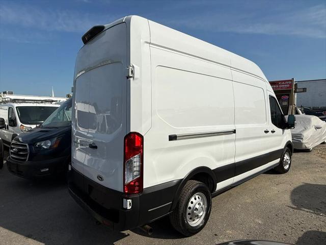 2023 Ford Transit Cargo Van Base