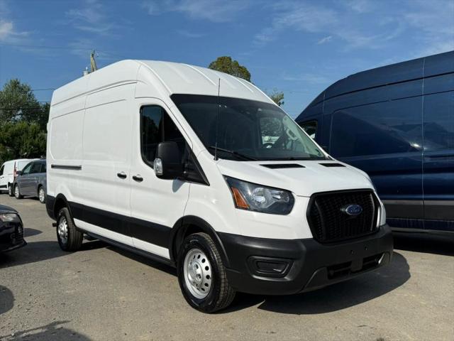 2023 Ford Transit Cargo Van Base
