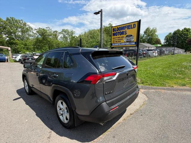 2019 Toyota RAV4 Hybrid XLE