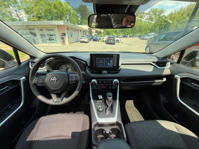 2019 Toyota RAV4 Hybrid XLE