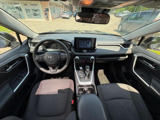 2019 Toyota RAV4 Hybrid XLE