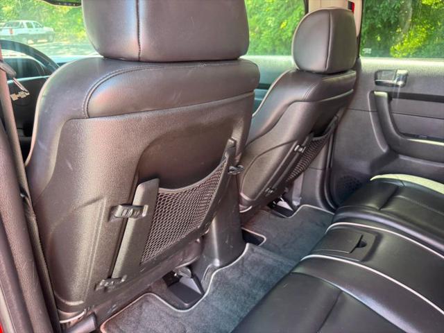 2006 HUMMER H3 Base