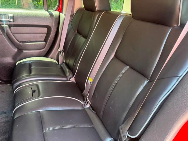 2006 HUMMER H3 Base