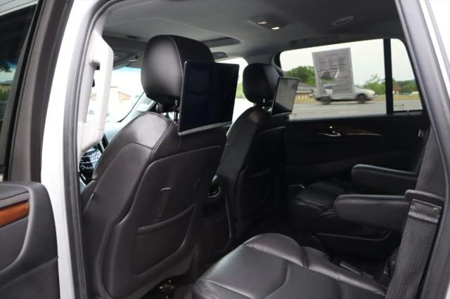 2019 Cadillac Escalade Luxury