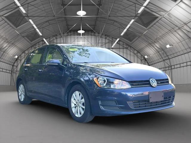 2015 Volkswagen Golf TSI S 4-Door