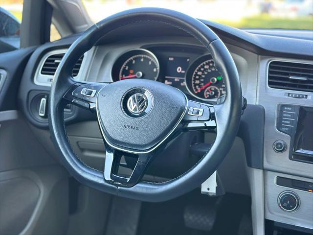 2015 Volkswagen Golf TSI S 4-Door