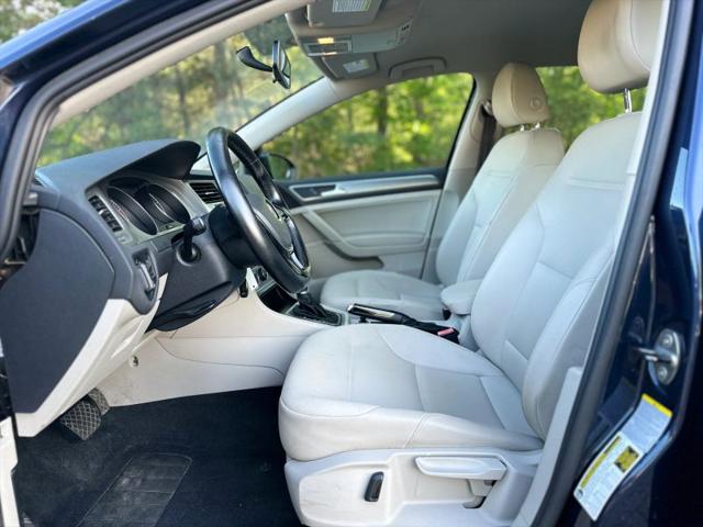 2015 Volkswagen Golf TSI S 4-Door