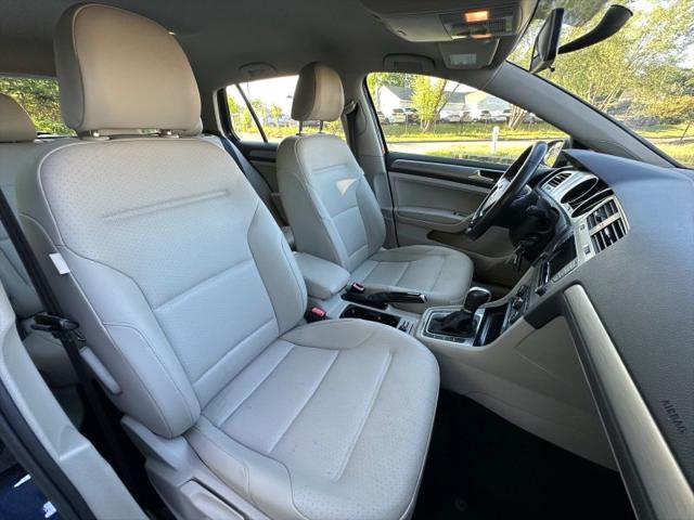 2015 Volkswagen Golf TSI S 4-Door