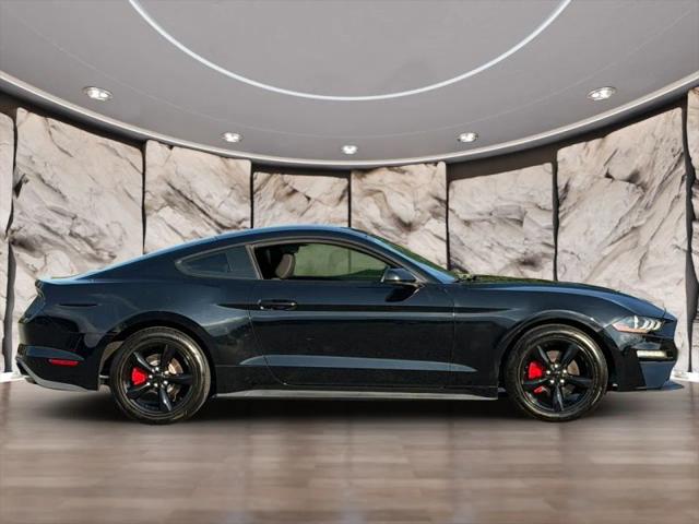 2020 Ford Mustang EcoBoost Fastback