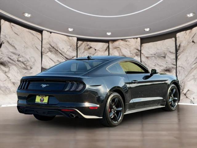 2020 Ford Mustang EcoBoost Fastback