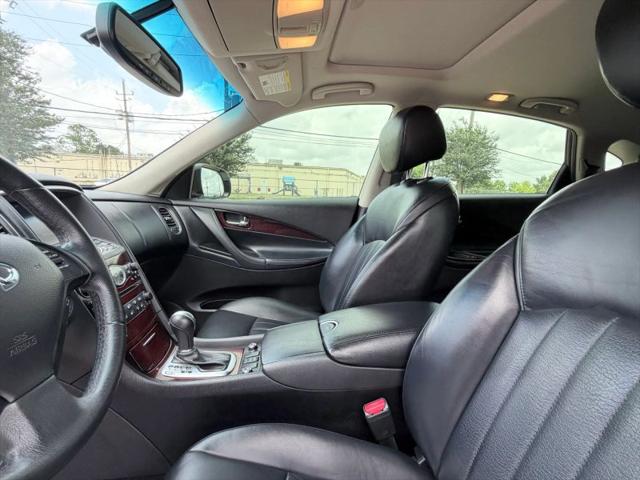 2016 INFINITI QX50 Base