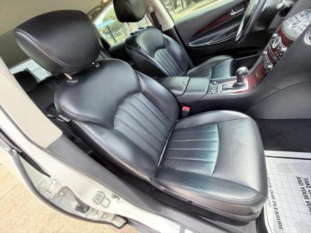 2016 INFINITI QX50 Base