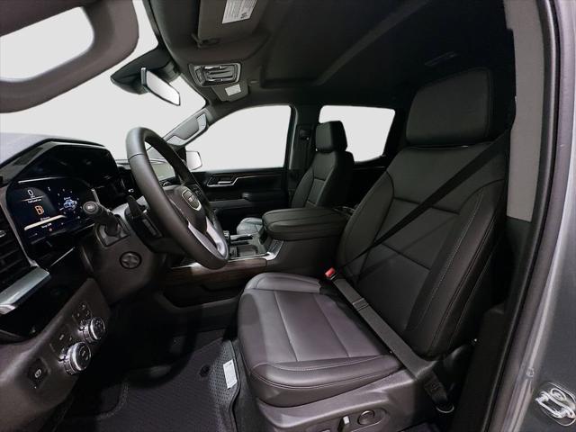 2026 GMC Sierra 1500 Crew Cab, Short Bed, SLT, 4WD