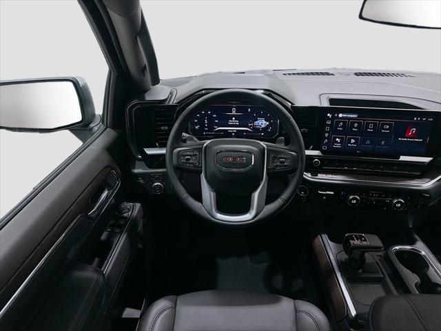 2026 GMC Sierra 1500 Crew Cab, Short Bed, SLT, 4WD