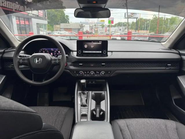 2025 Honda Accord Sedan SE