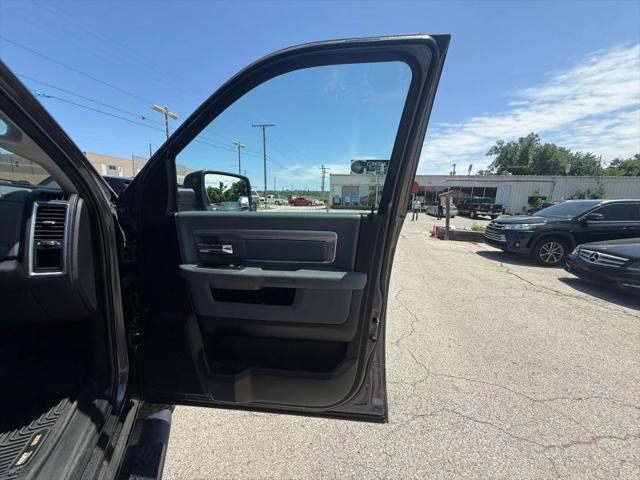 2019 Ram 1500 Classic SLT