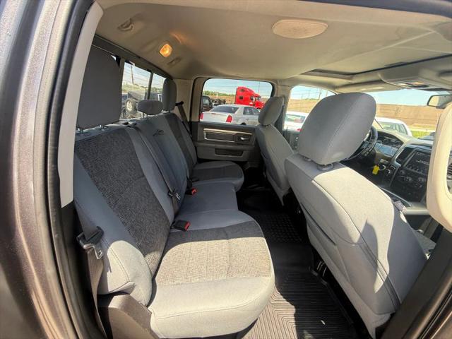 2019 Ram 1500 Classic SLT