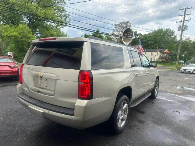2017 Chevrolet Suburban LT