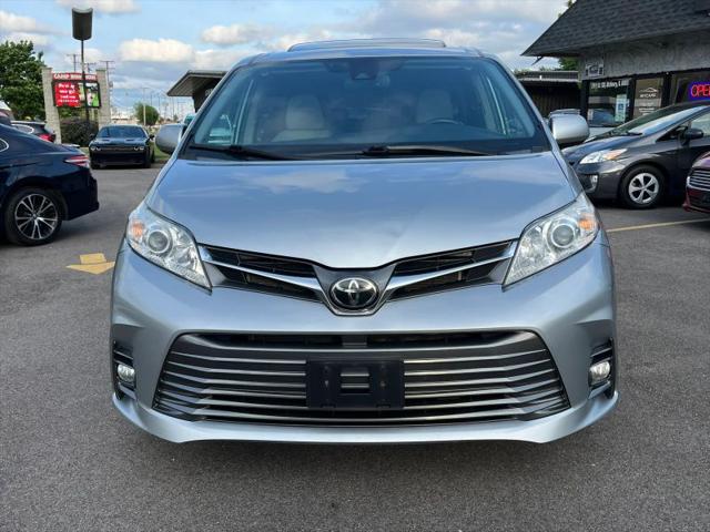 2019 Toyota Sienna XLE 7 Passenger