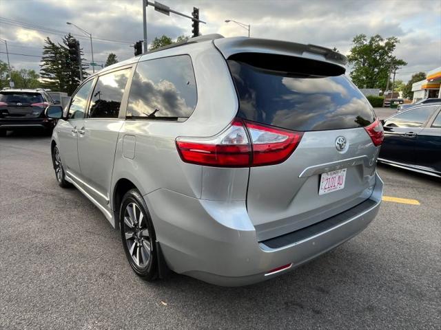 2019 Toyota Sienna XLE 7 Passenger