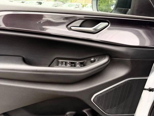 2021 Jeep Grand Cherokee Laredo 4x4