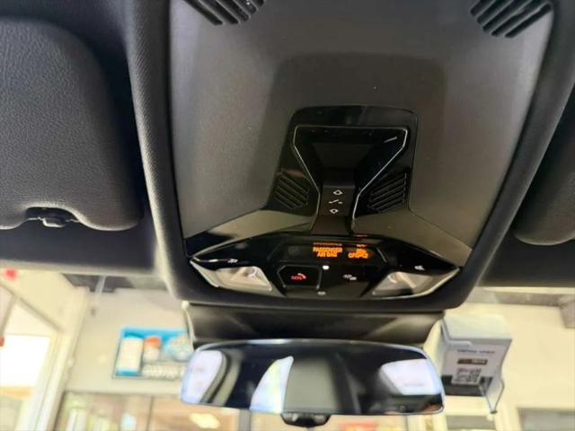 2025 BMW Coupe xDrive