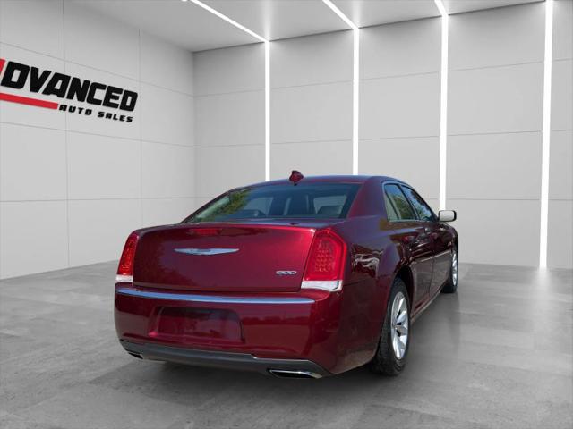 2015 Chrysler 300 Limited