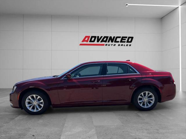 2015 Chrysler 300 Limited