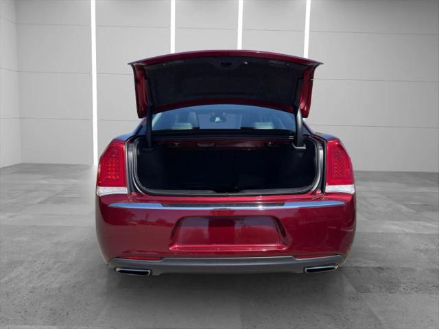 2015 Chrysler 300 Limited