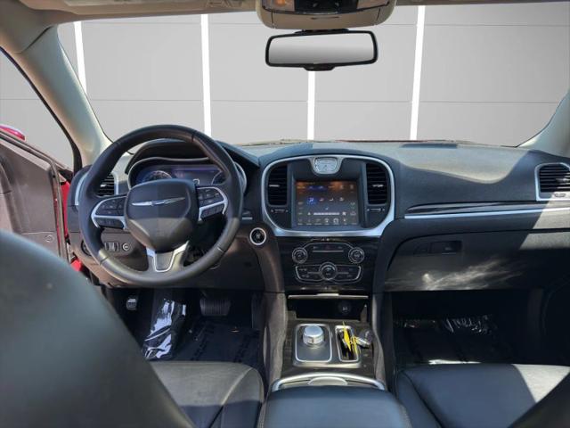 2015 Chrysler 300 Limited