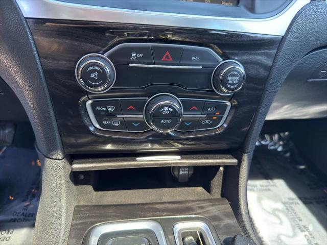 2015 Chrysler 300 Limited