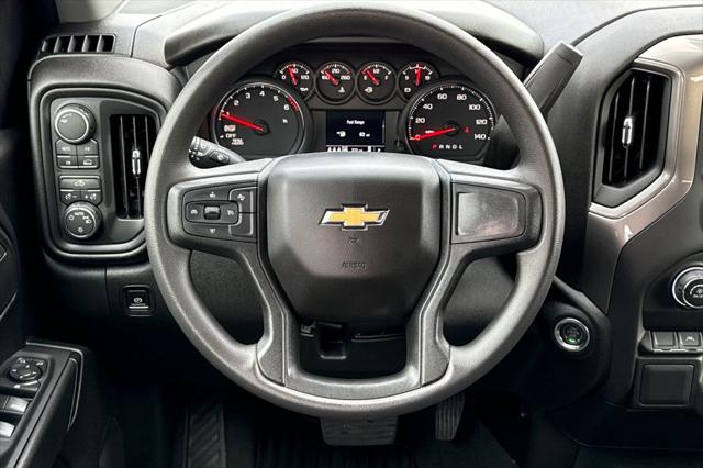 2026 Chevrolet Silverado 1500 4WD Double Cab Standard Bed Custom