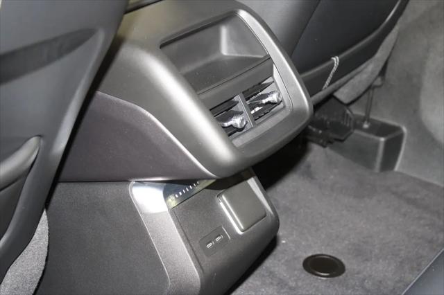 2024 Cadillac iQ Luxury w/1SD
