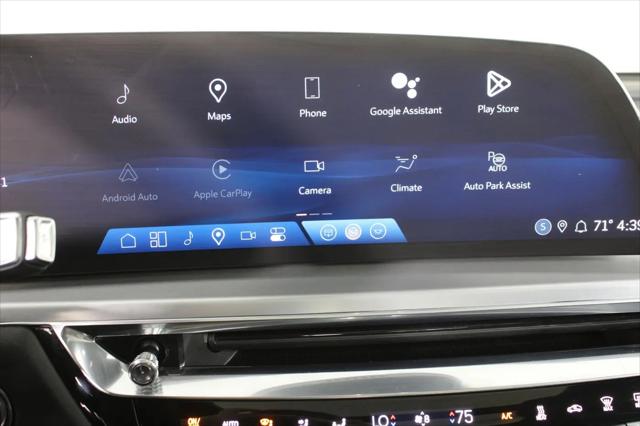2024 Cadillac iQ Luxury w/1SD