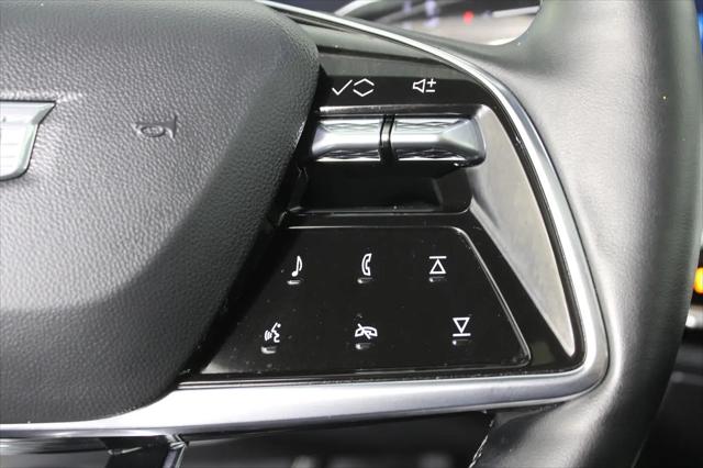 2024 Cadillac iQ Luxury w/1SD