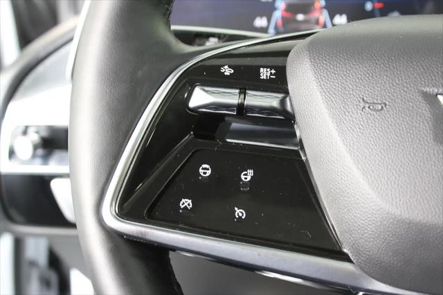 2024 Cadillac iQ Luxury w/1SD