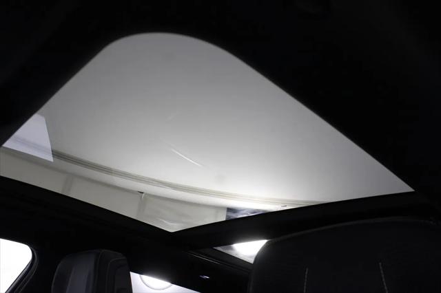 2024 Cadillac iQ Luxury w/1SD