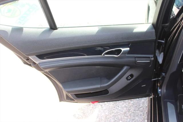 2014 Porsche Panamera 4