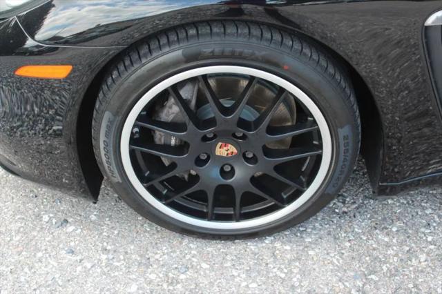 2014 Porsche Panamera 4