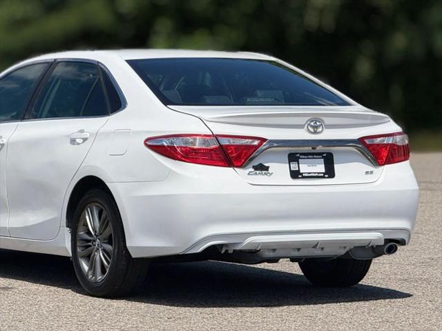 2015 Toyota Camry SE