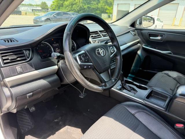 2015 Toyota Camry SE