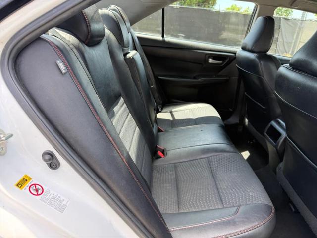 2015 Toyota Camry SE
