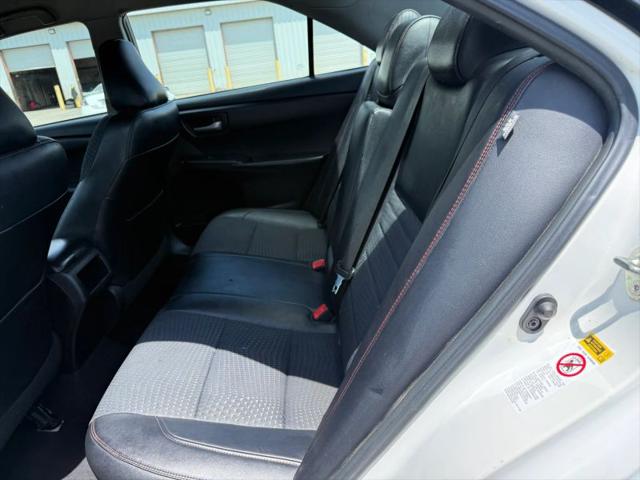 2015 Toyota Camry SE