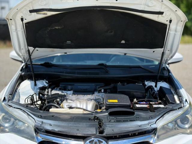 2015 Toyota Camry SE