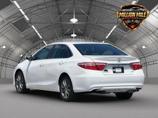 2015 Toyota Camry SE