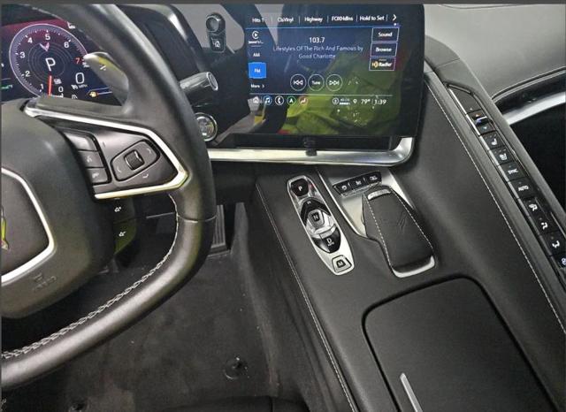 2021 Chevrolet Corvette Stingray RWD Convertible 2LT