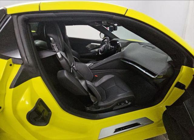 2021 Chevrolet Corvette Stingray RWD Convertible 2LT