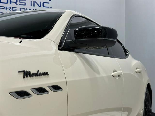 2022 Maserati Ghibli Modena