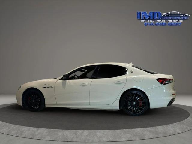 2022 Maserati Ghibli Modena