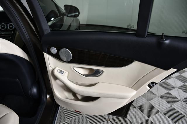 2016 Mercedes-Benz C-CLASS C 300 4MATIC